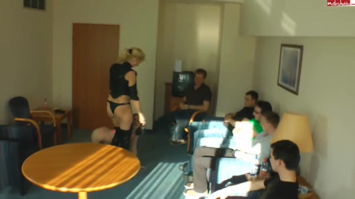 Monisworld – Goere vorgefuehrt und zum abficken freigegeben