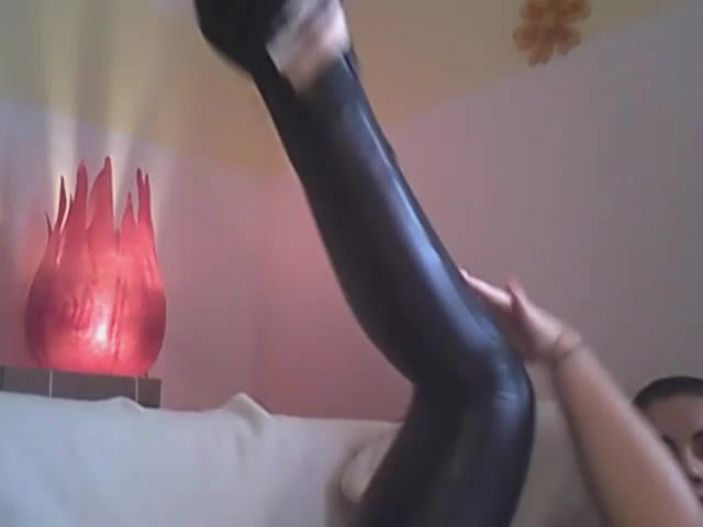 PinaPunish – Ich bin deine kleine, dreckige Schlampe und brauch’s in meinen Arsch