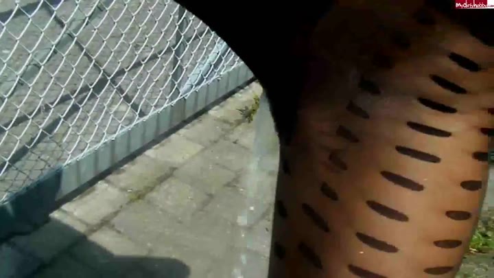 PinkDeluxe – Pissen im Feinschmecker-Doppelpack