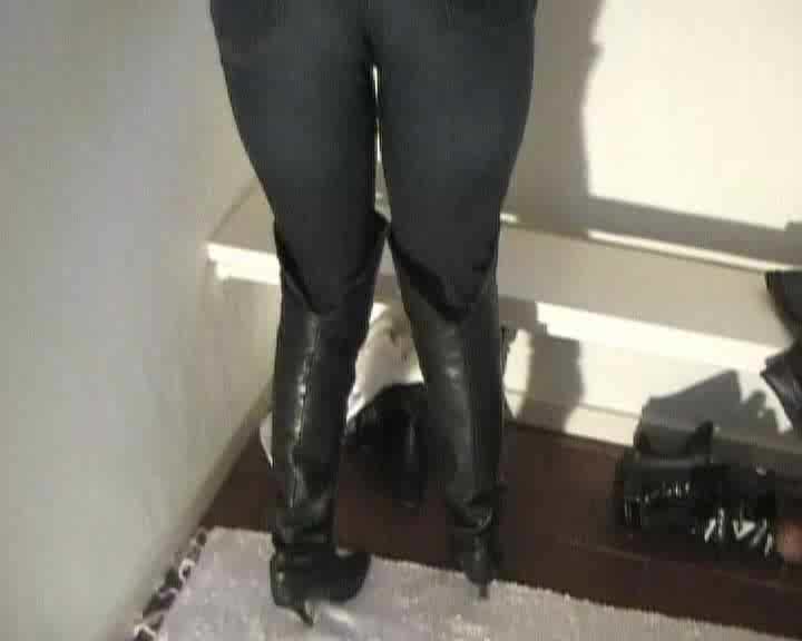 Sexy-Patricia – Die gestiefelte Jeansschlampe
