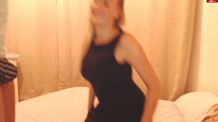 SHELLYSTAR – Weihnachtsfeier-Studenten Wohnheim