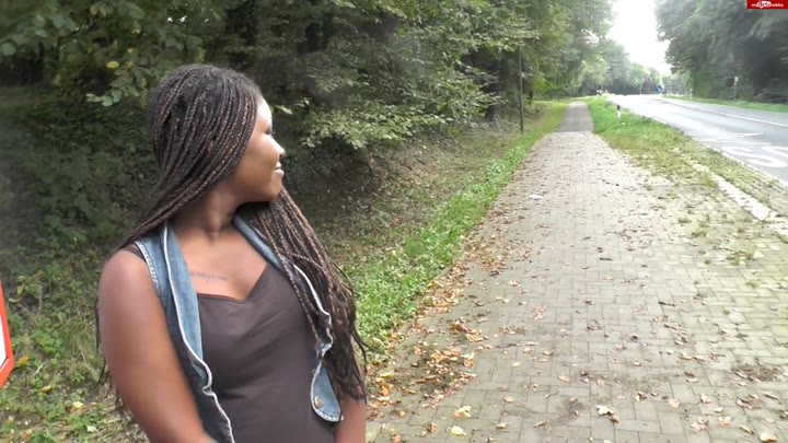 Sunny-Star – 3 Minuten Fick – Bus verpasst