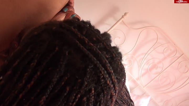 Sunny-Star – Das 1ste Mal weißen Schwanz gefickt