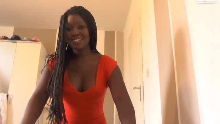 Sunny-Star – OMG – Stiefbruder beim Wichsen erwischt und gefickt