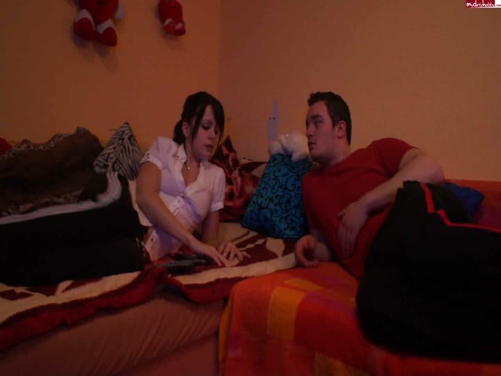 Arya LaRoca – Den Freund meiner besten Freundin gefickt und Creampie