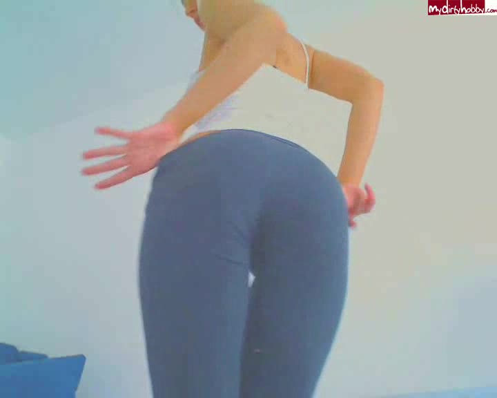 CandyXS – Sporty Babe