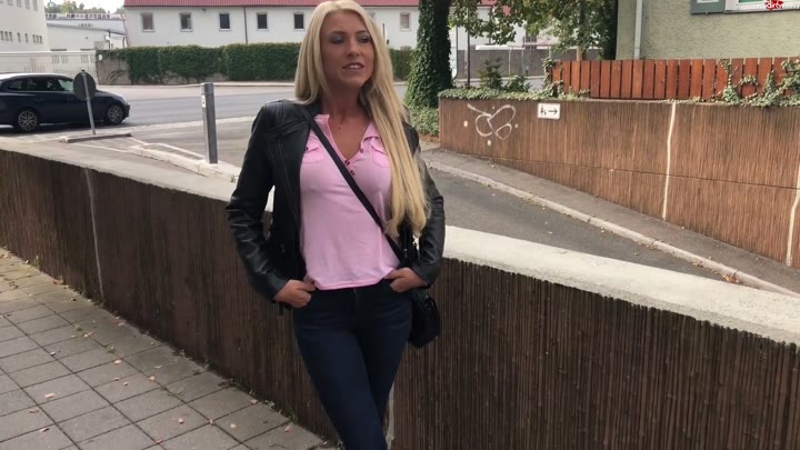 Daynia – Die Stadt-Schlampe Damit haette Tom nie gerechnet Sein 1  Mal