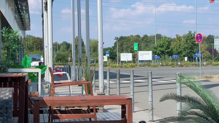 devil-sophie – Public vorm Moebelhaus- Mein erster BBC O OMG – bringt er mich zum spritzen