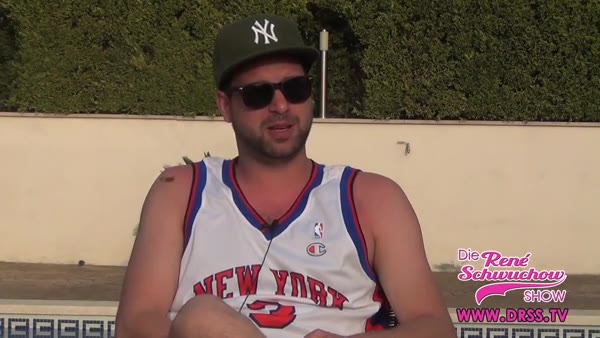 DRSS-Unzensiert – Lucy Cat – Nackttischtennis mit Spanking