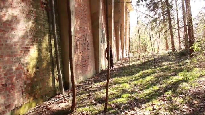 HarleyDiamondXTaurus – Spanneralarm – Im Wald beim Masturbieren beobachtet worden