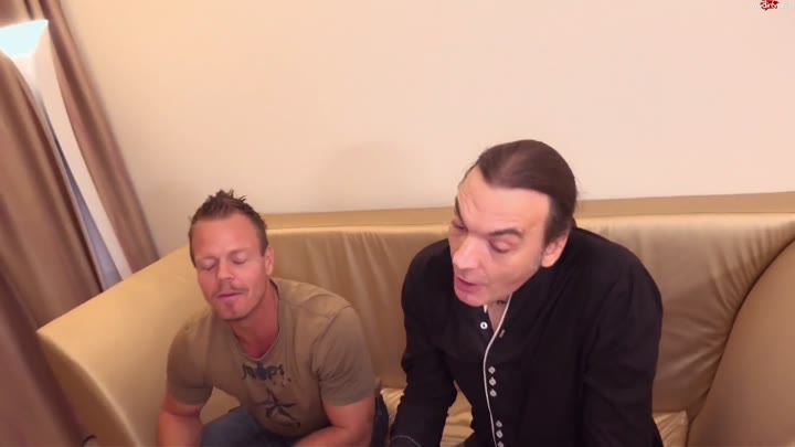 Izzy-Mendosa – Zimmermaedchen dreist benutzt