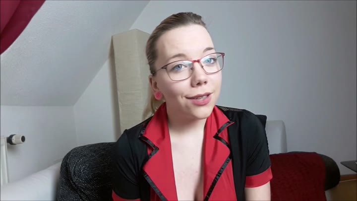 JuleStern – Geiles Wichsen waehrend der Quarantaeniezeit