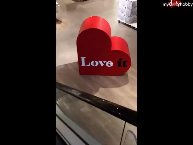 Kinky-Mia – Mega Dreist – Hoffentlich hats keiner gesehen