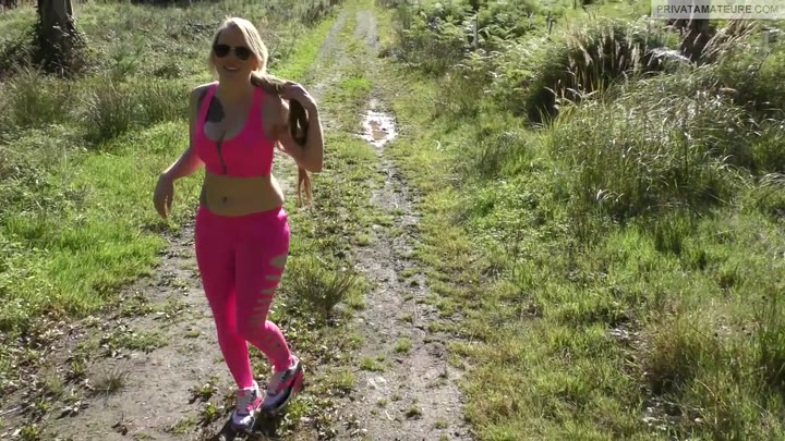 LunaLove- – Beim Joggen ueberrascht – Outdoor