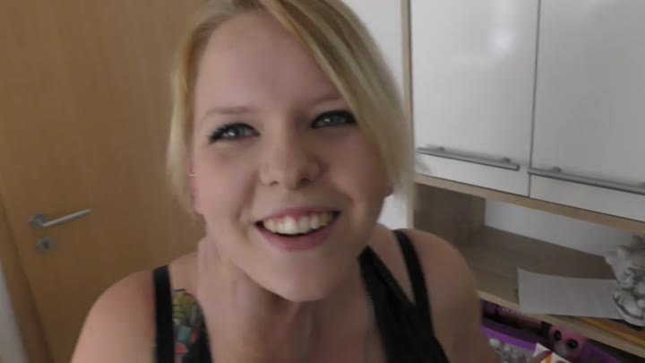 LunaLove- – Nach der Party hart bestraft Teil 1 RS