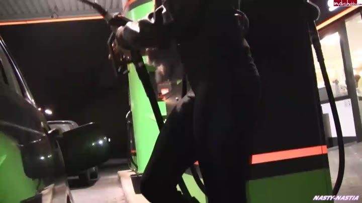 NASTY-NASTIA – Geil Tanken – Auf’m Weg zum Lycra Date