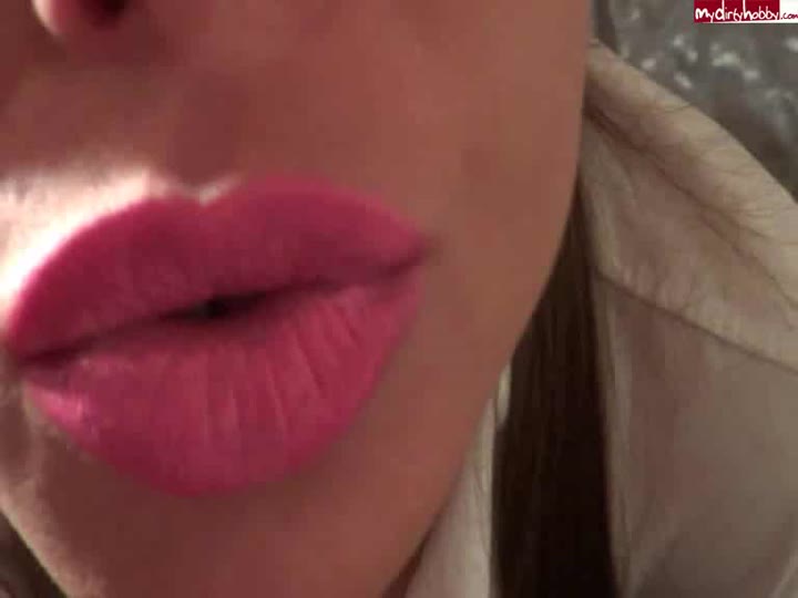 Porn-Kitty18 – Bomben Fetisch Clip – Studentin gefickt – Hammer Bomben Clip