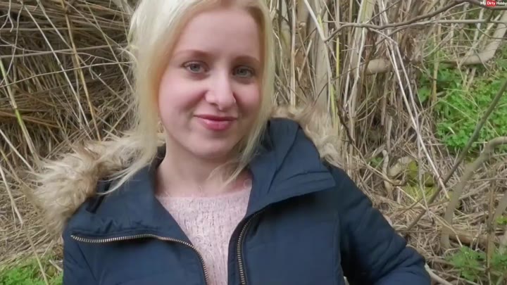 AnnaMai – Erwischt – Oeffentliches Treffen artet aus