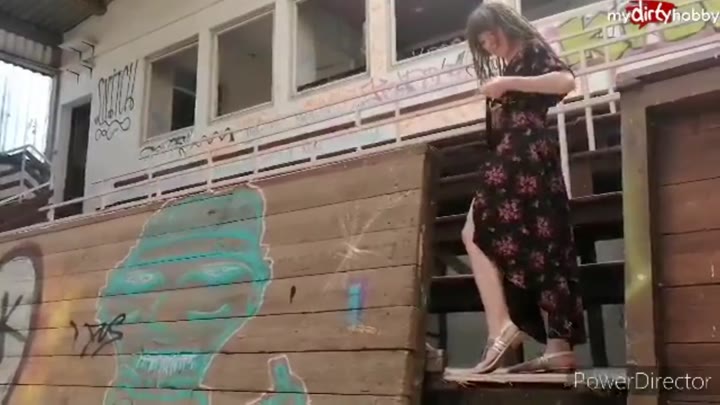 Nicky-Foxx – Nicky is Back – Outdoor Selbstbefriedigung zelebriert