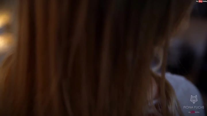 Fiona-Fuchs – Beim Aufraeumen ueberrascht und in beide Richtungen abgeritten