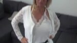 sweetpinkpussy – Flirt mit neuem Postboten