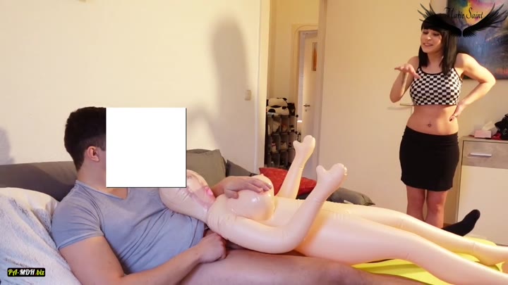 Marie-Saint – Ich zeige meinen Stiefbruder wie man richtig Fickt