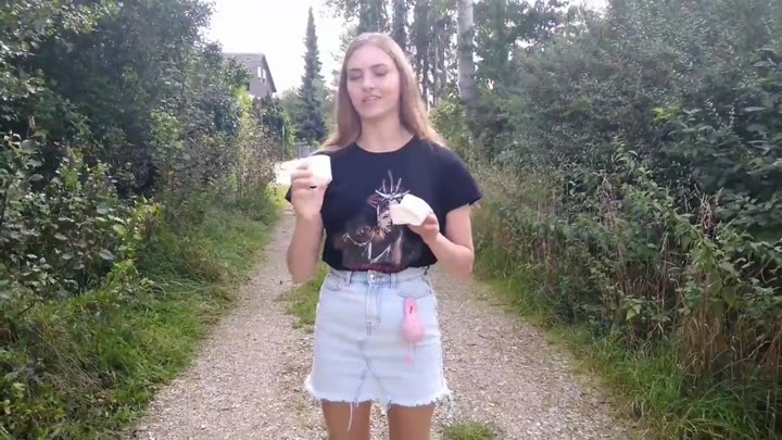 RubyRubin – Durch Pissspiele neues Video für euch erlost