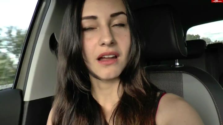 Young-Devotion – Megaspritzige Probefahrt