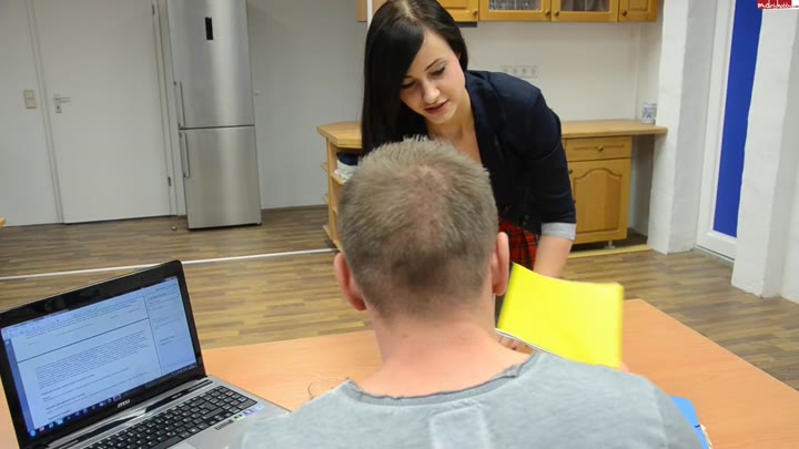 Young-Devotion – Mein erster Tag als Praktikantin