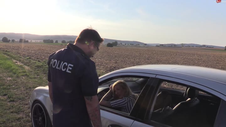 Evi-Sky – Polizeikontrolle – Und ich bin natuerlich faellig