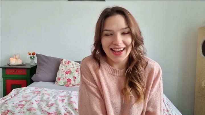 Julie Sommer – Uuuuppps Sorrry wollte nicht Stören! Meld dich Mal