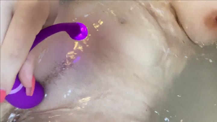 KerryAshley – Whirlpool mal anders