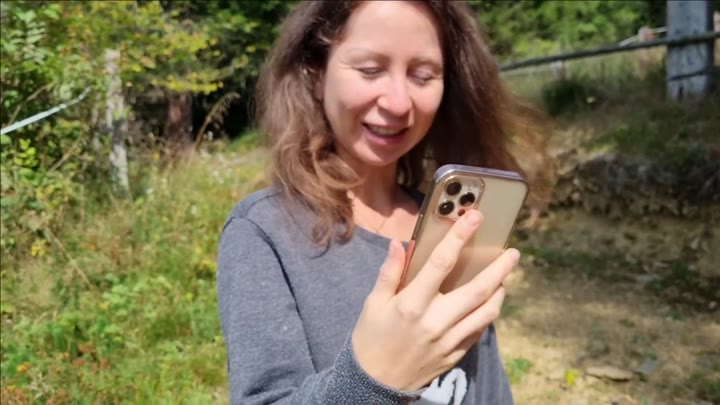 JuliaBach – Dick Pic beim wandern macht mich scharf