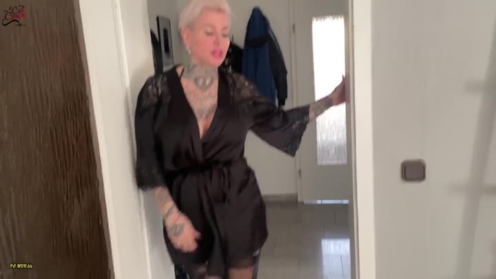 Cat-Coxx – Treue-Test fuer meine beste Freundin – Bin ich zu weit gegangen