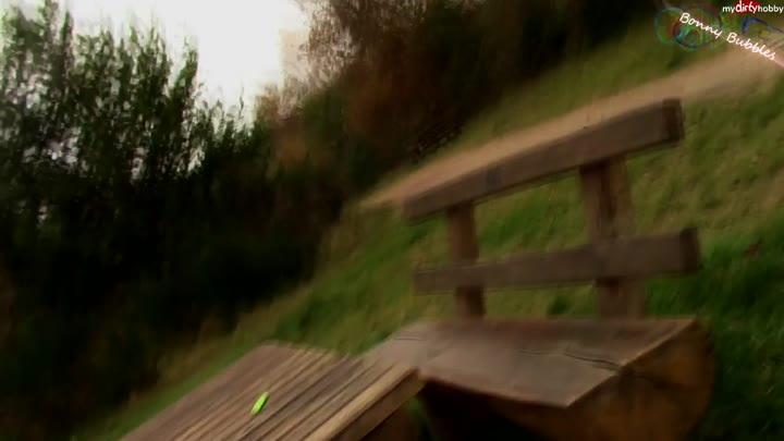 BonnyBubbles – Smokey Analslut