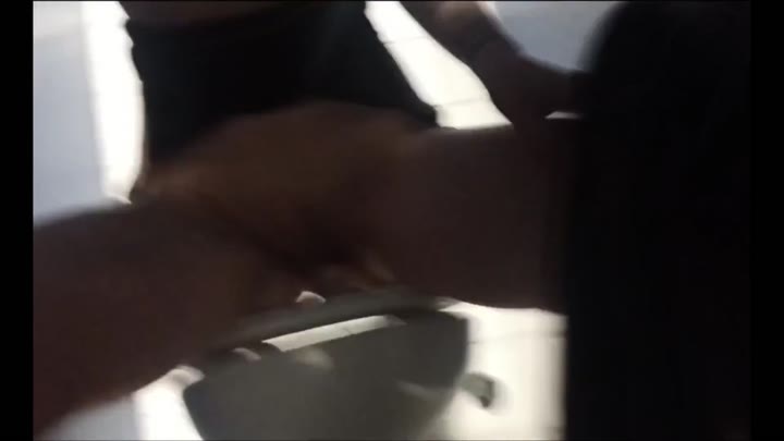 Elli_Young – Wie notgeil kann man bitte sein – Ich brauch es dringend