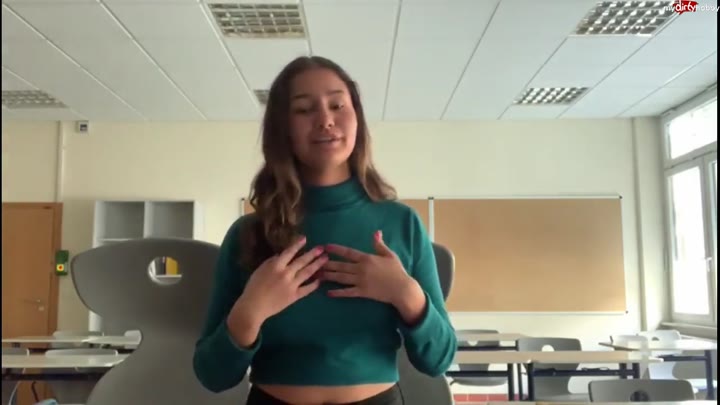 Mary2001 – Mein erstews Video – Vorstellung und direkt auf der Uni