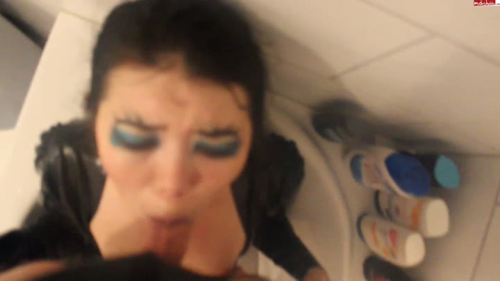 nelja90 – Benutzt wie eine Schlampe