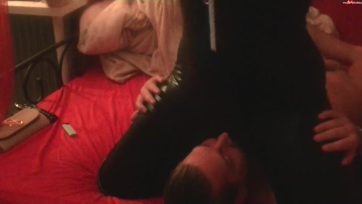 AshleyCumStar – Userwunsch – Rauchende Wetlook Bitch