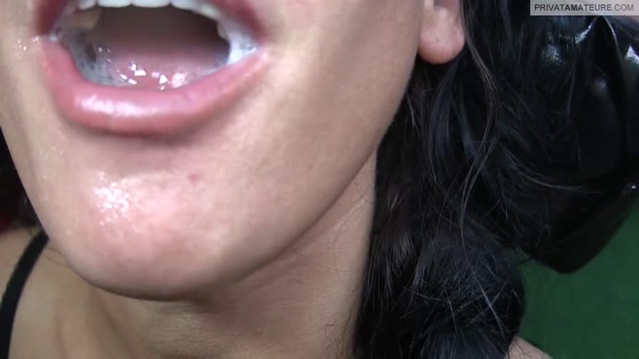 LilyBang – Cum Swapping und Bukkake mit Anna