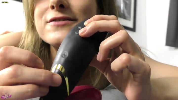 AliceKinkyCat – Toy aus der Drogerie – Kann der was