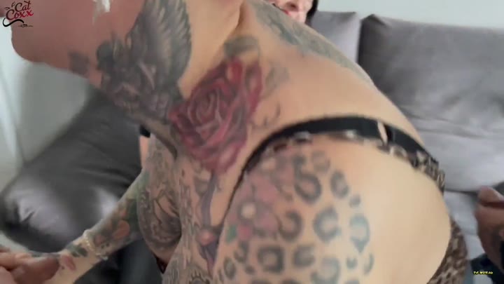 Cat-Coxx – Billige Bitches Abgeschleppt fuer Backstagekarten