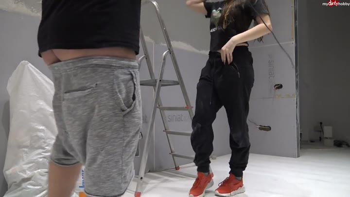 dirtyjuliette – Autsch – Bauleiter zerfetzt meinen Arsch