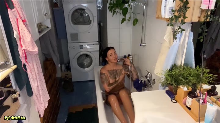 Lea_Katz – Fehler – So intime Einblicke wollte ich nie zugelassen