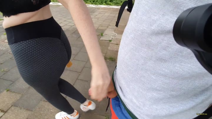 Lisa-Sack – Vom Fahrgast als Spermatoilette am Bahnsteig benutz