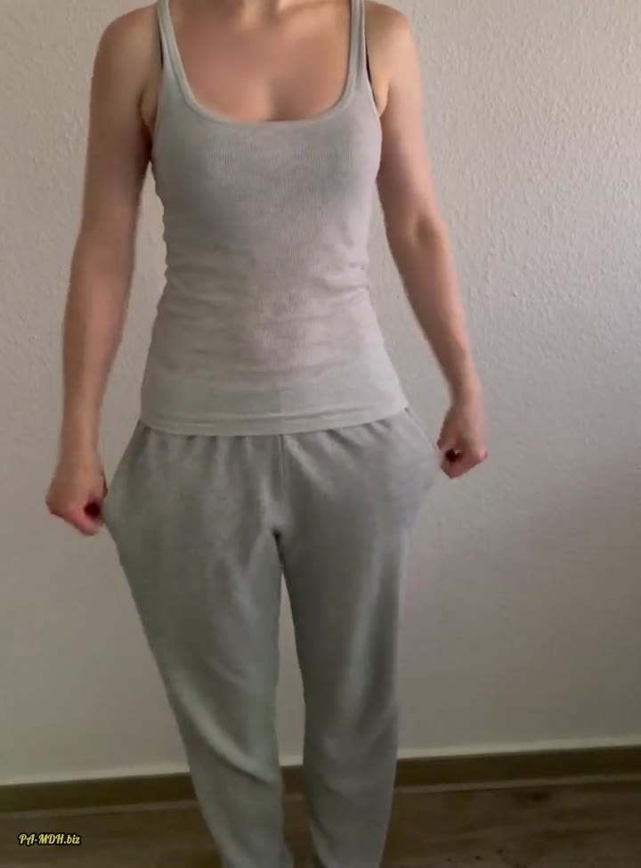 Mistress_Venom – Mein 1. Mal in Unterwaesche – Nicht verpassen