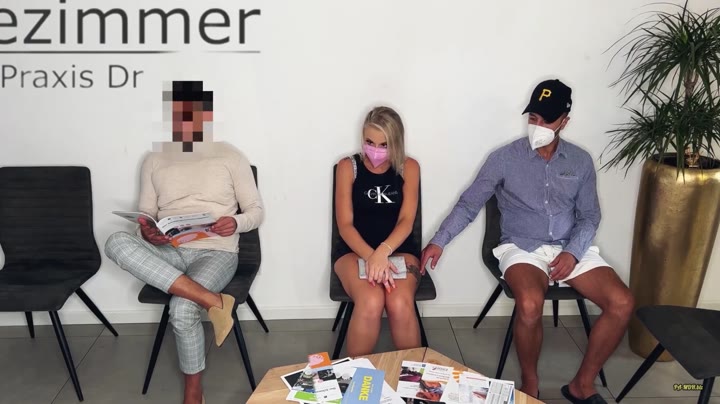 Taiga_LaLoca – Schwanger im WARTEZIMMER