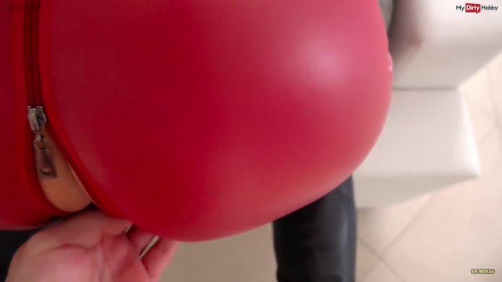 Daynia – ICH BIN EINE SCHLAMPE UND STOLZ DRAUF – The REAL BITCH Life