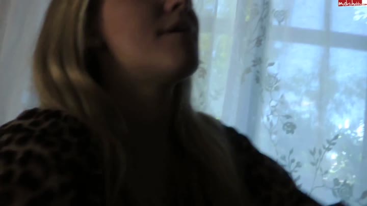 Fitness-Maus – Ausgehungerter User betruegt seine Frau mit mir