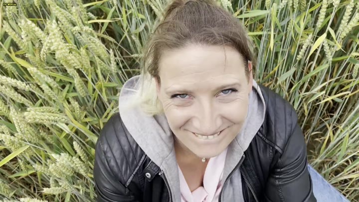 Julia-Winter – Best Of CUMSHOT